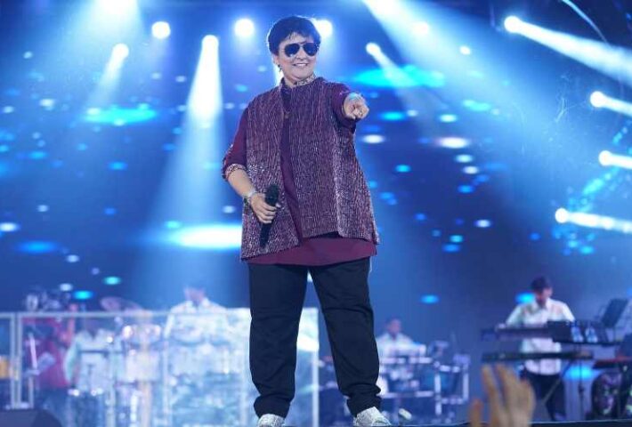 Falguni Pathak in Atlanta Sep 8th 2024