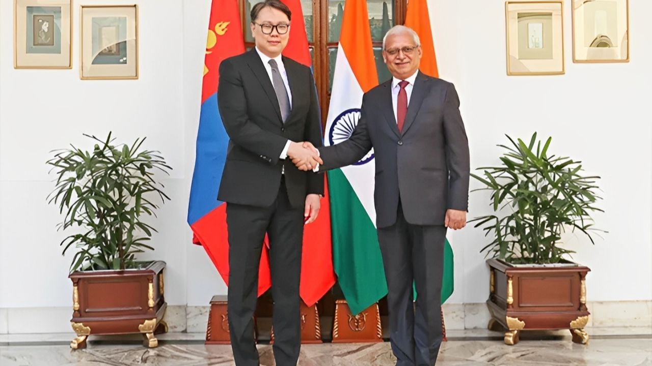 India and Mongolia Review Bilateral Ties, Commit to Strengthening Strategic Partnership