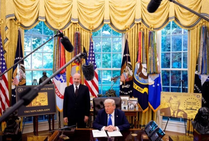 Trump’s Visa Shake-Up: $100,000 Fee for High-Skilled Workers and the “Trump Gold Card”
